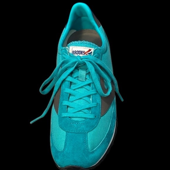NWOT- Brooks Heritage Vanguard Sneakers in a Teal & Gray Colorway - Picture 6 of 13